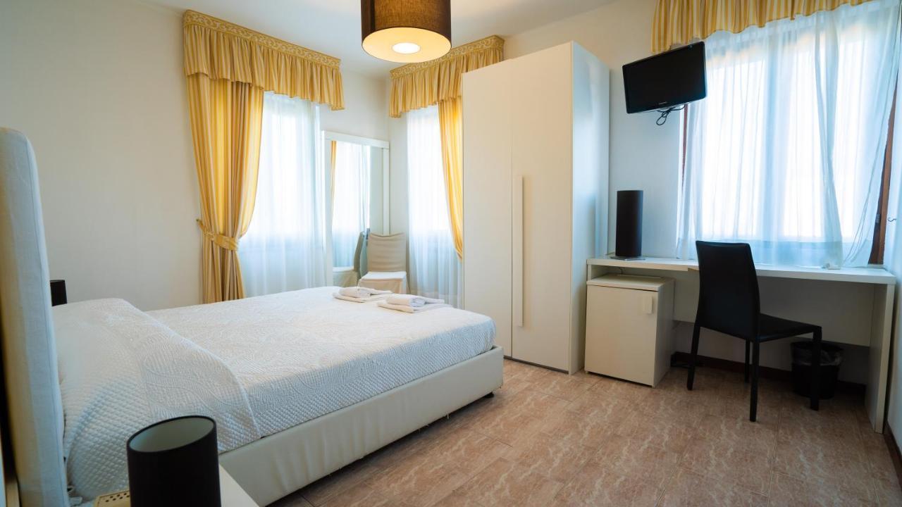 Hotel Sirena Lazise Esterno foto