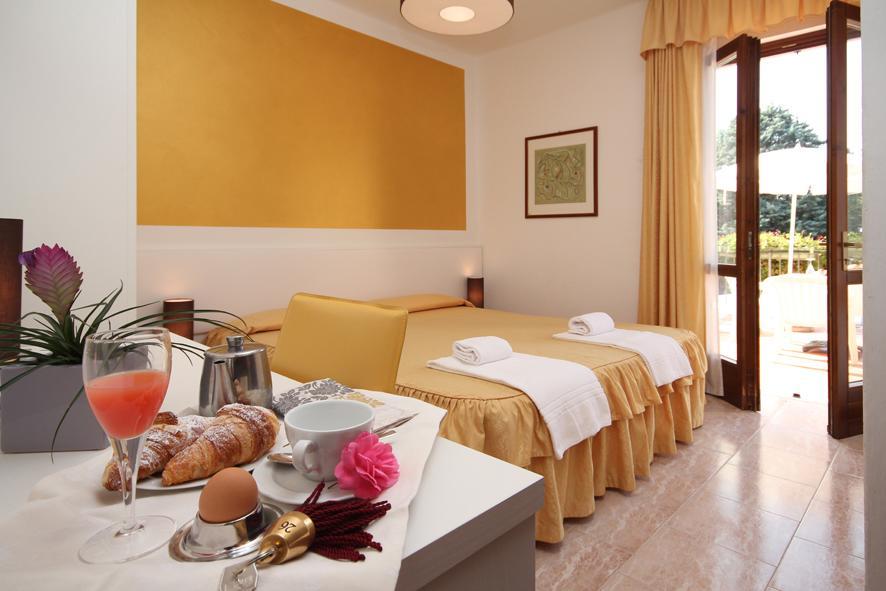Hotel Sirena Lazise Esterno foto
